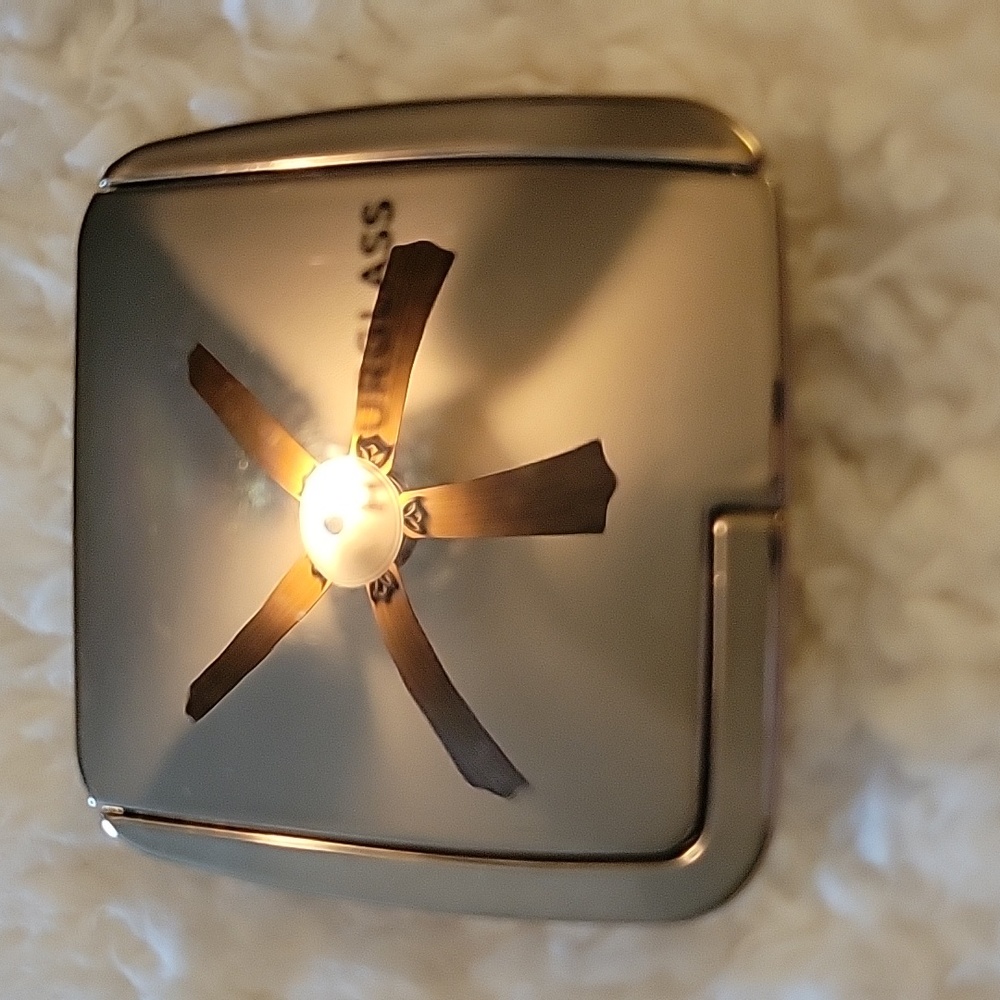 Hourglass Ambient Lighting Blush: Dim Infusion